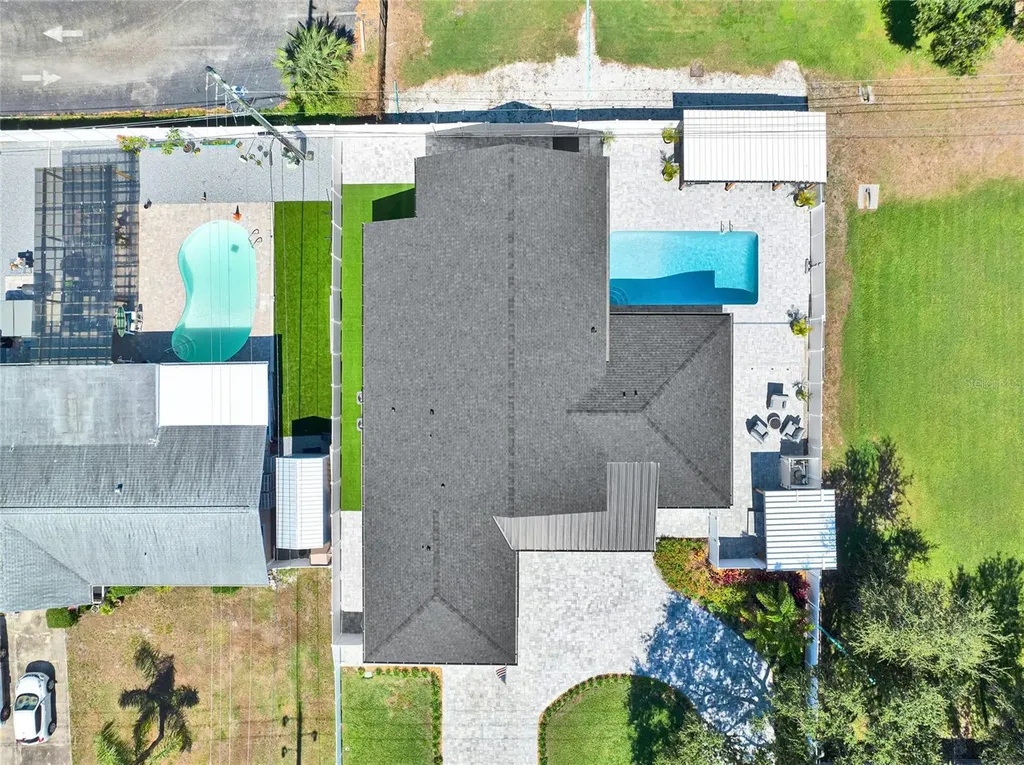 8101 38th Avenue N St Petersburg FL 33710