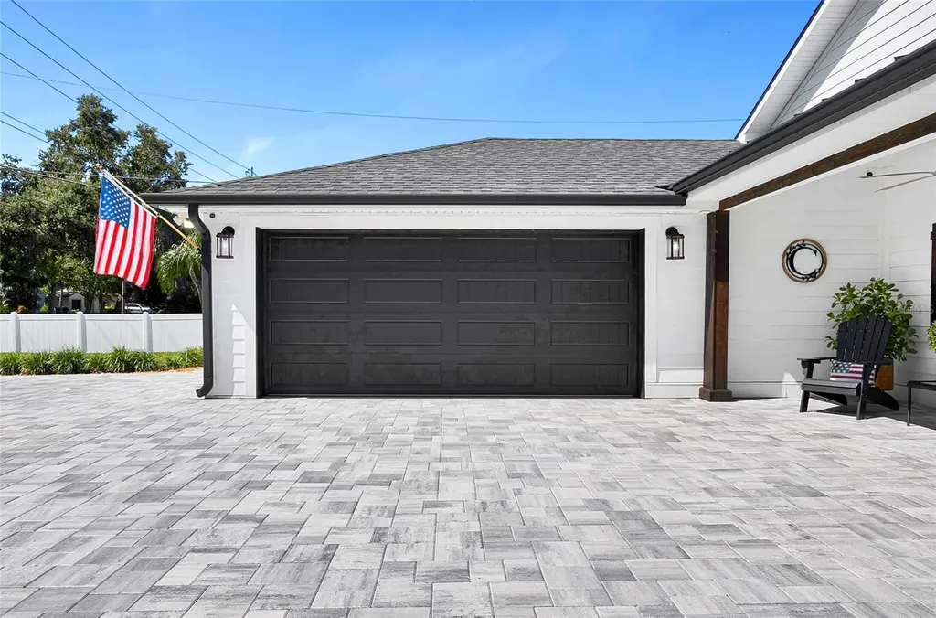 8101 38th Avenue N St Petersburg FL 33710