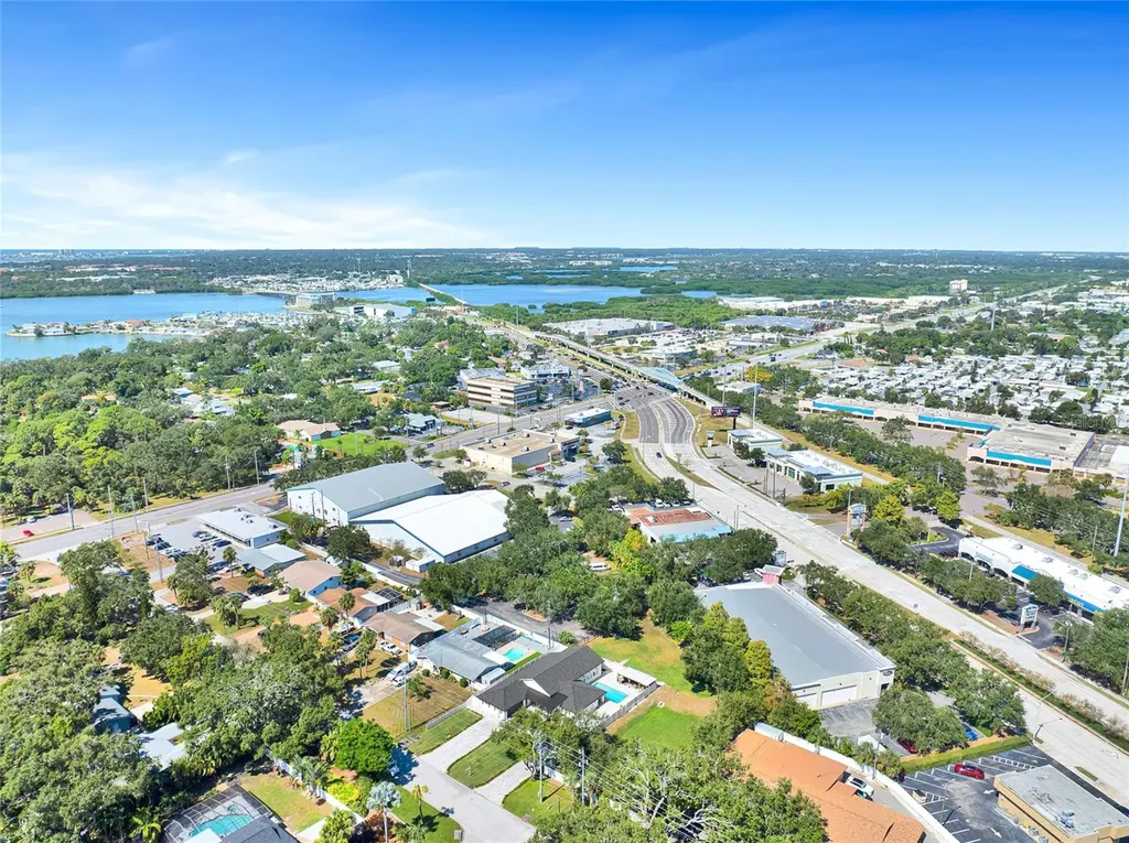 8101 38th Avenue N St Petersburg FL 33710