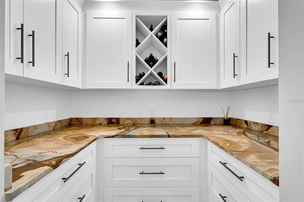 8101 38th Avenue N St Petersburg FL 33710