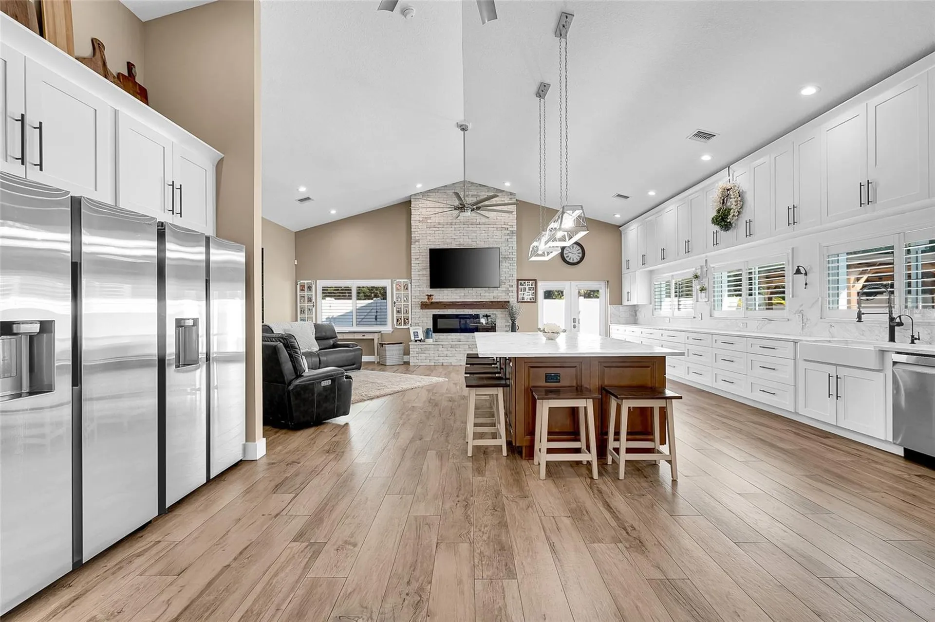 8101 38th Avenue N St Petersburg FL 33710
