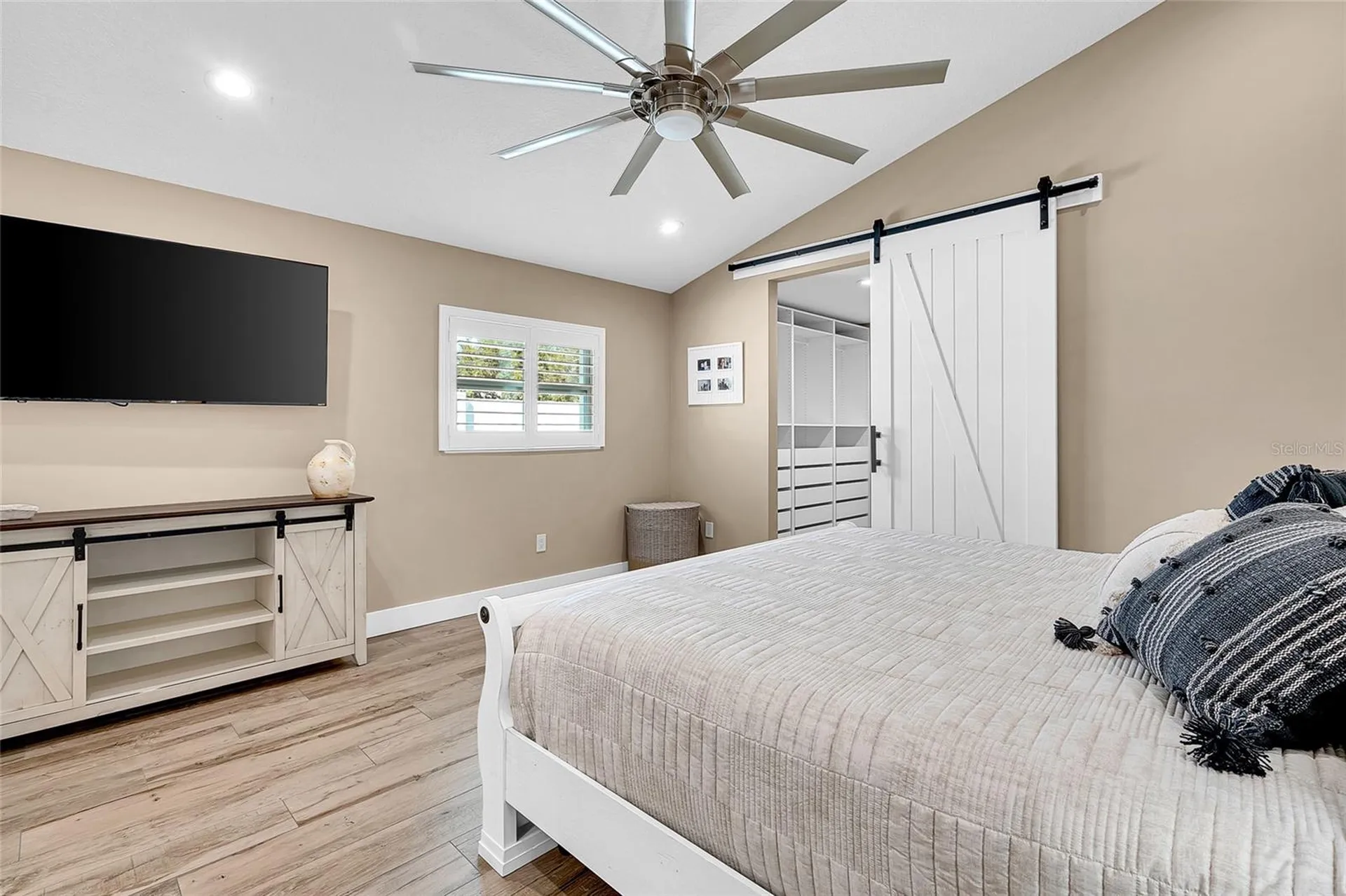8101 38th Avenue N St Petersburg FL 33710