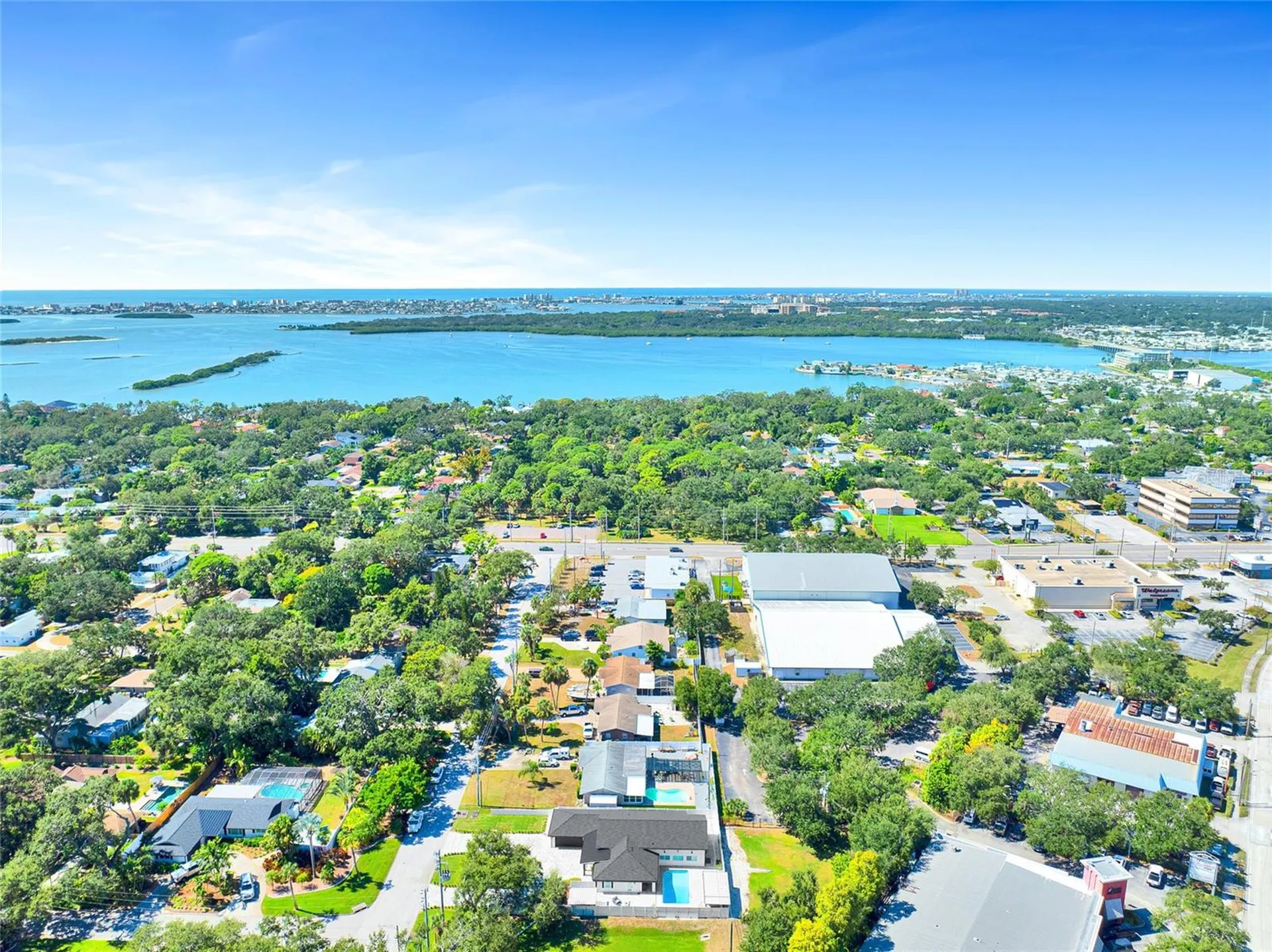 8101 38th Avenue N St Petersburg FL 33710