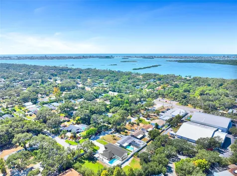 8101 38th Avenue N St Petersburg FL 33710