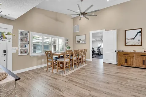 8101 38th Avenue N St Petersburg FL 33710