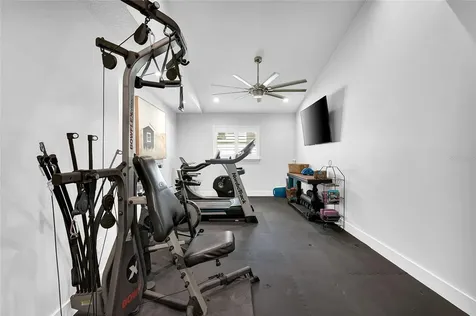 8101 38th Avenue N St Petersburg FL 33710