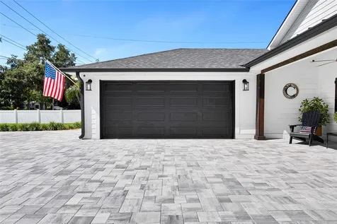 8101 38th Avenue N St Petersburg FL 33710