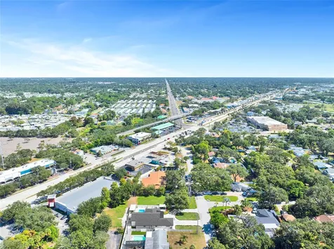 8101 38th Avenue N St Petersburg FL 33710