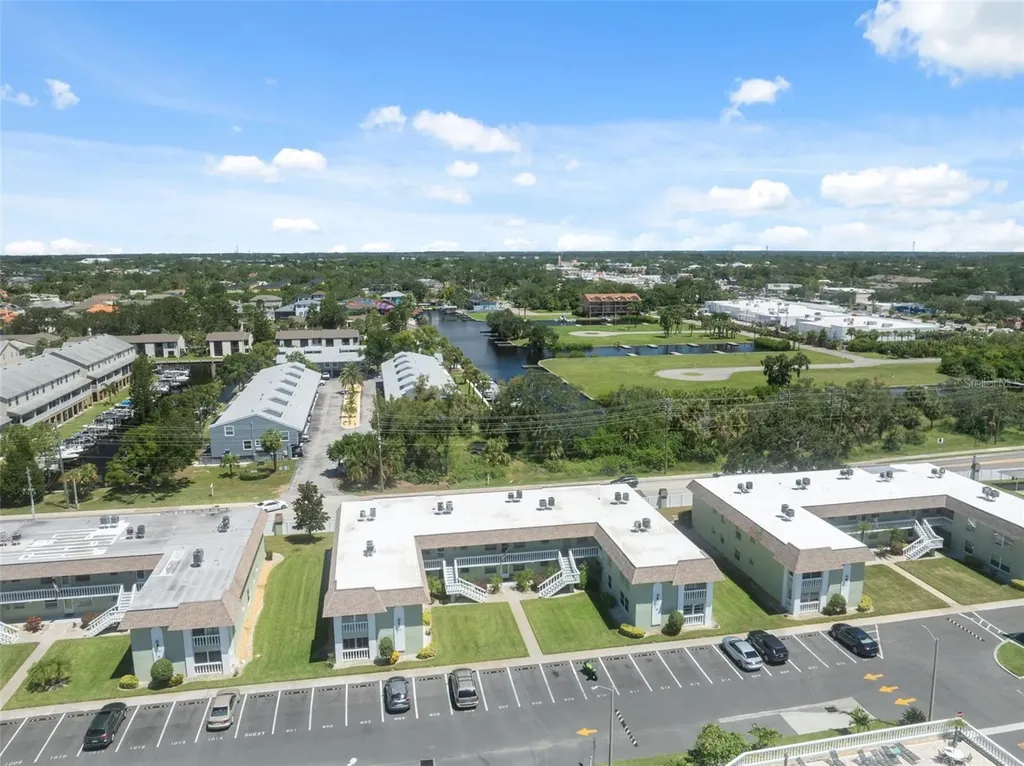 1250 S Pinellas Avenue Tarpon Springs FL 34689