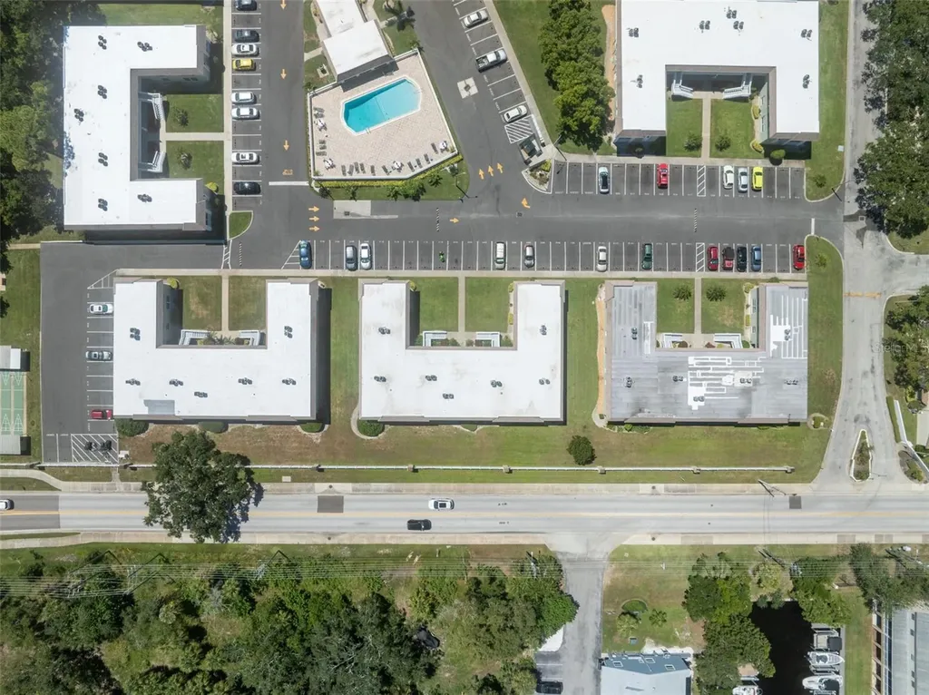 1250 S Pinellas Avenue Tarpon Springs FL 34689