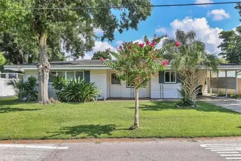 2733 Wood Street Sarasota FL 34237