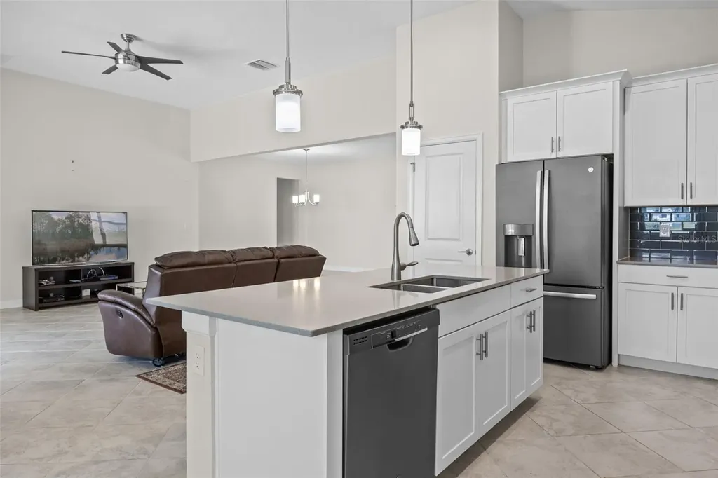 8879 Backspin Lane Davenport FL 33896