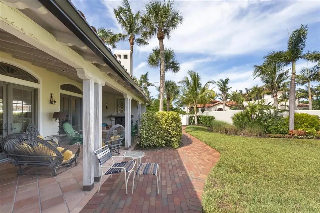 1021 10th Street W Boca Grande FL 33921