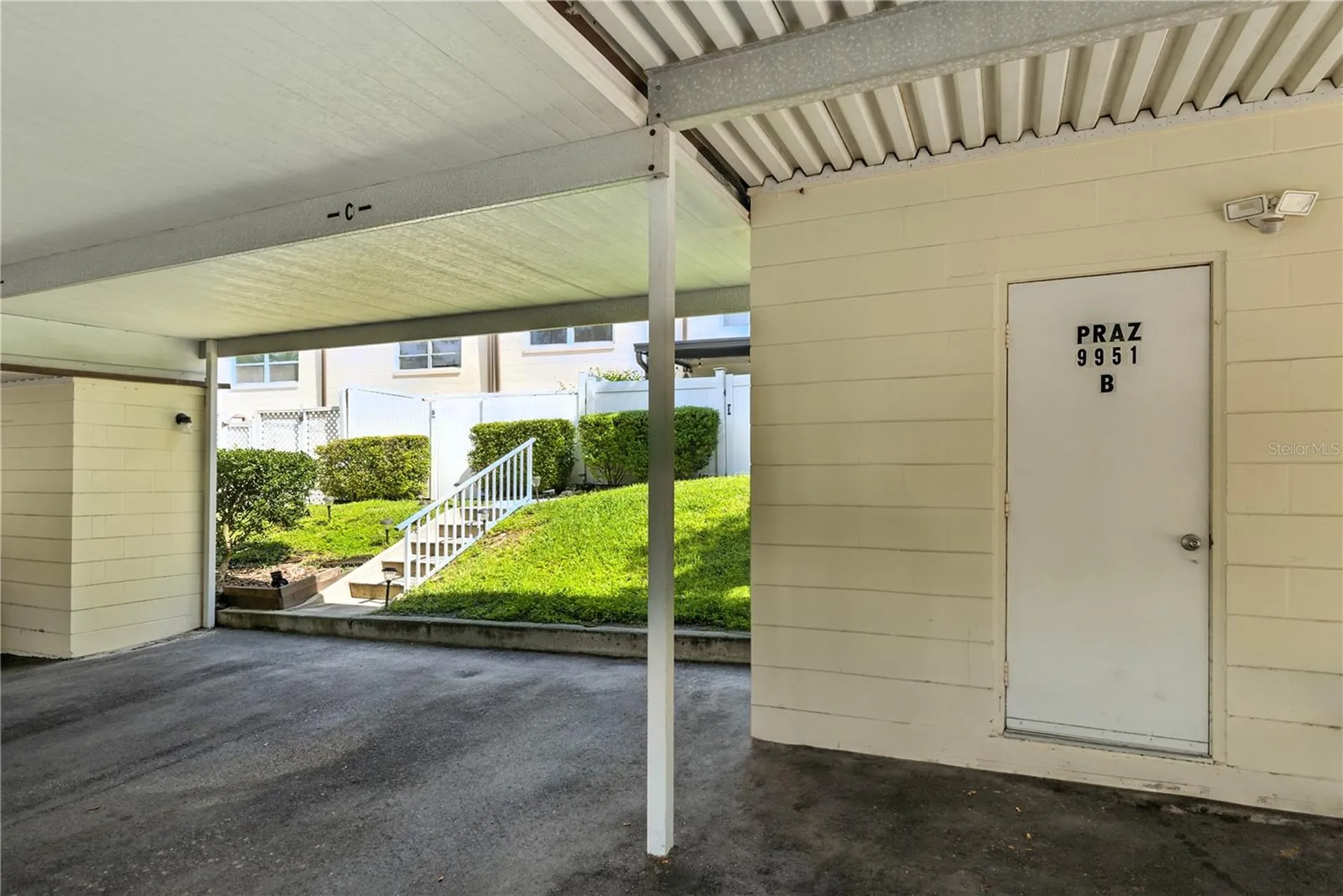9951 SW 88th Court Road Ocala FL 34481