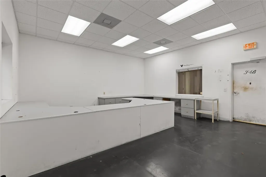 1500 L And R Industrial Boulevard Tarpon Springs FL 34689