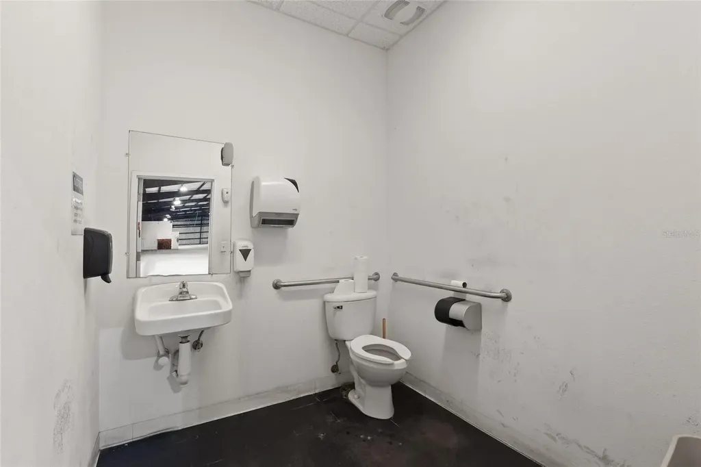1500 L And R Industrial Boulevard Tarpon Springs FL 34689