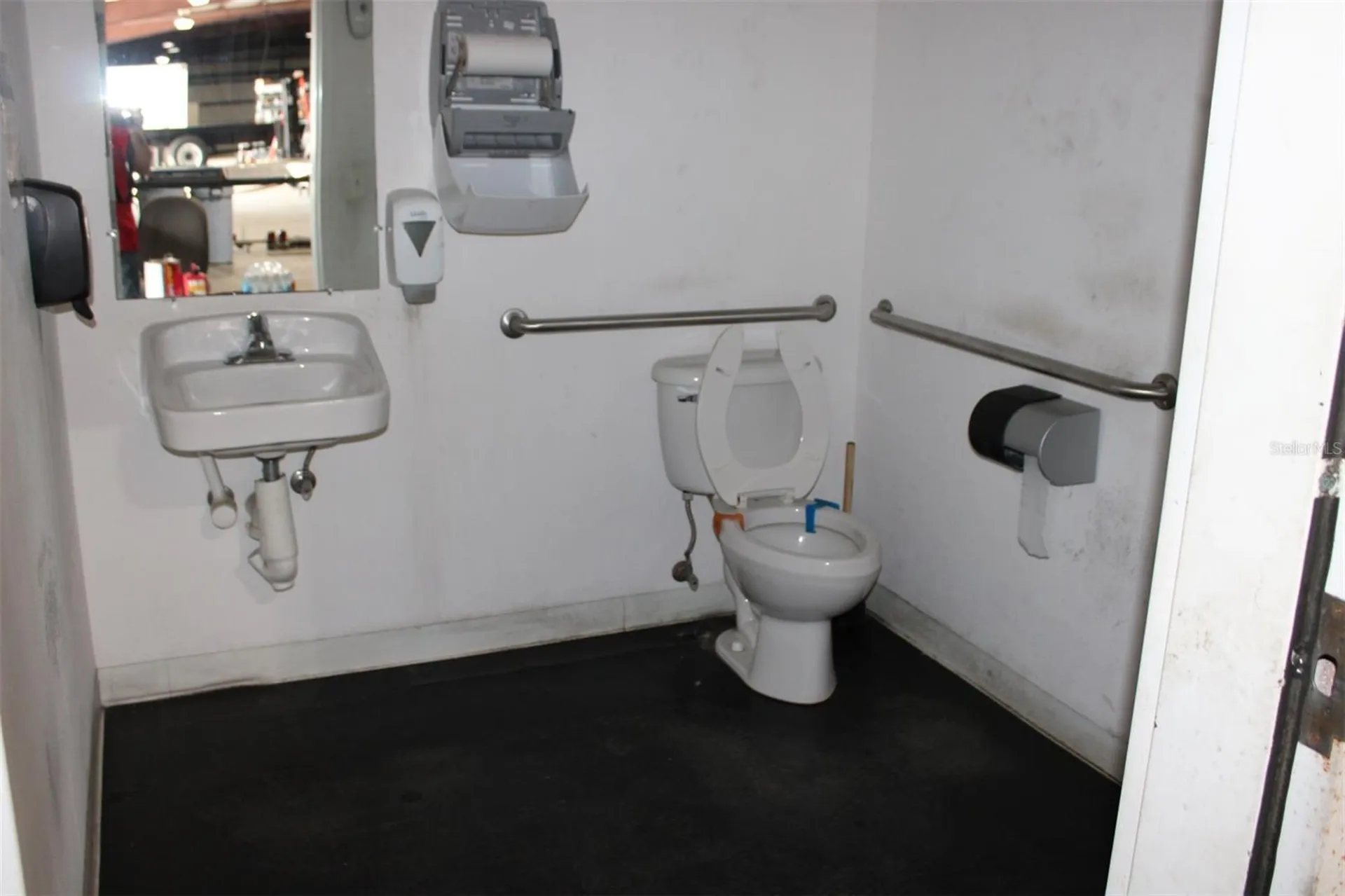 1500 L And R Industrial Boulevard Tarpon Springs FL 34689