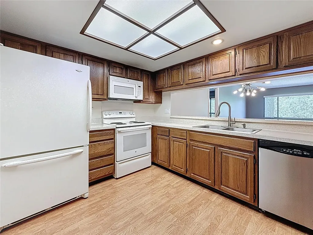 2591 Countryside Boulevard Clearwater FL 33761