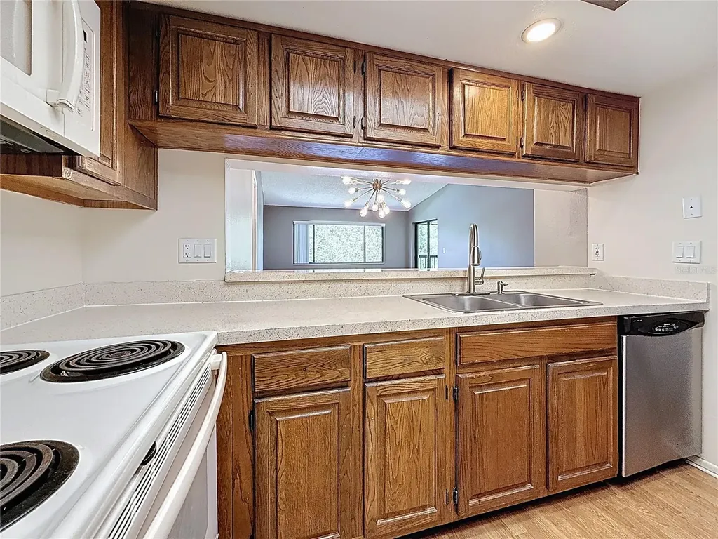 2591 Countryside Boulevard Clearwater FL 33761