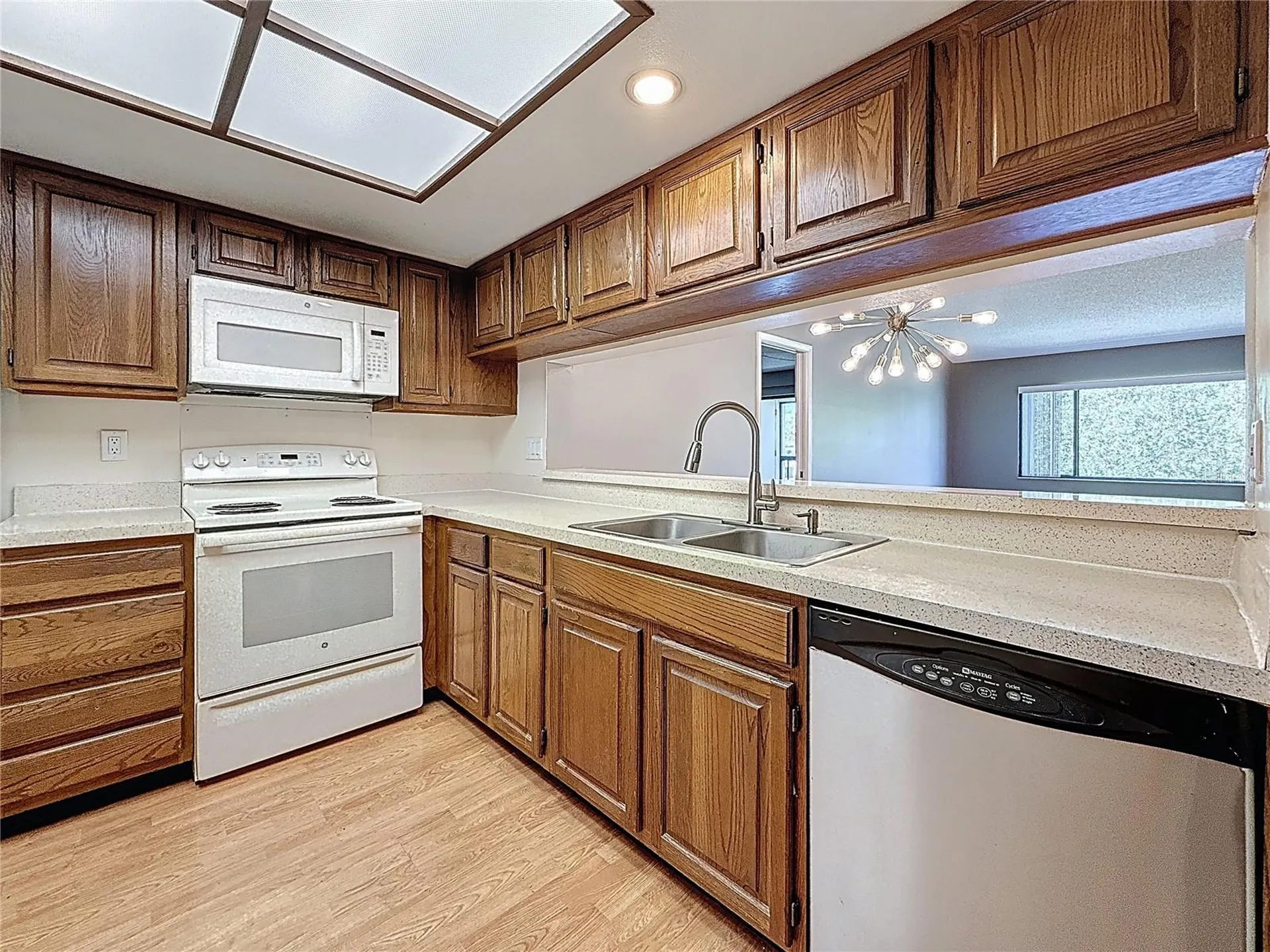 2591 Countryside Boulevard Clearwater FL 33761