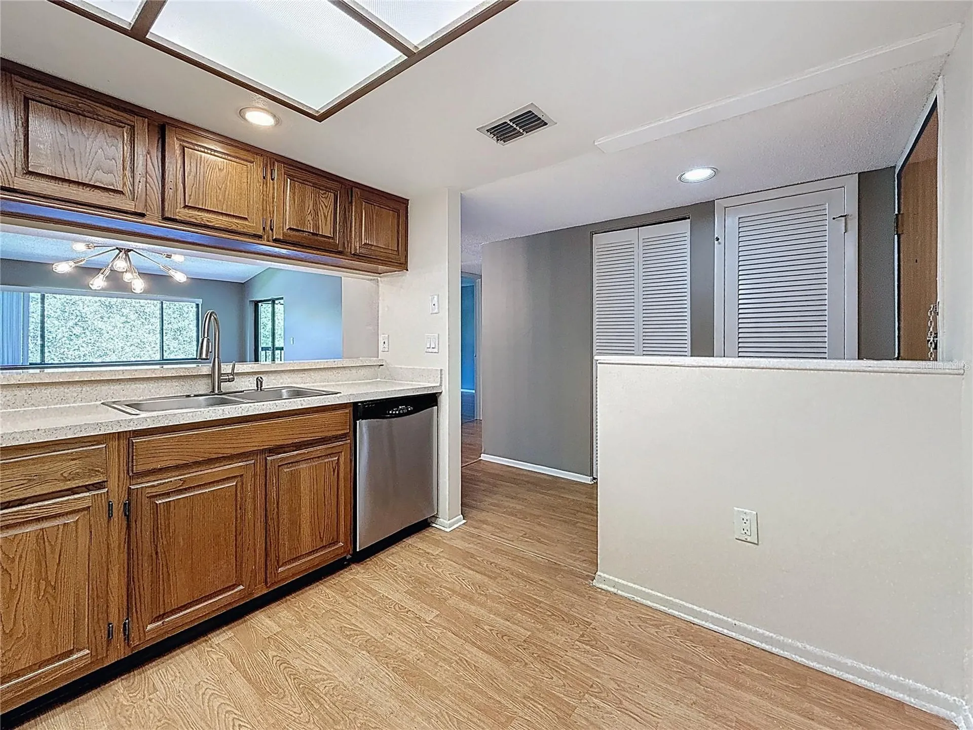 2591 Countryside Boulevard Clearwater FL 33761