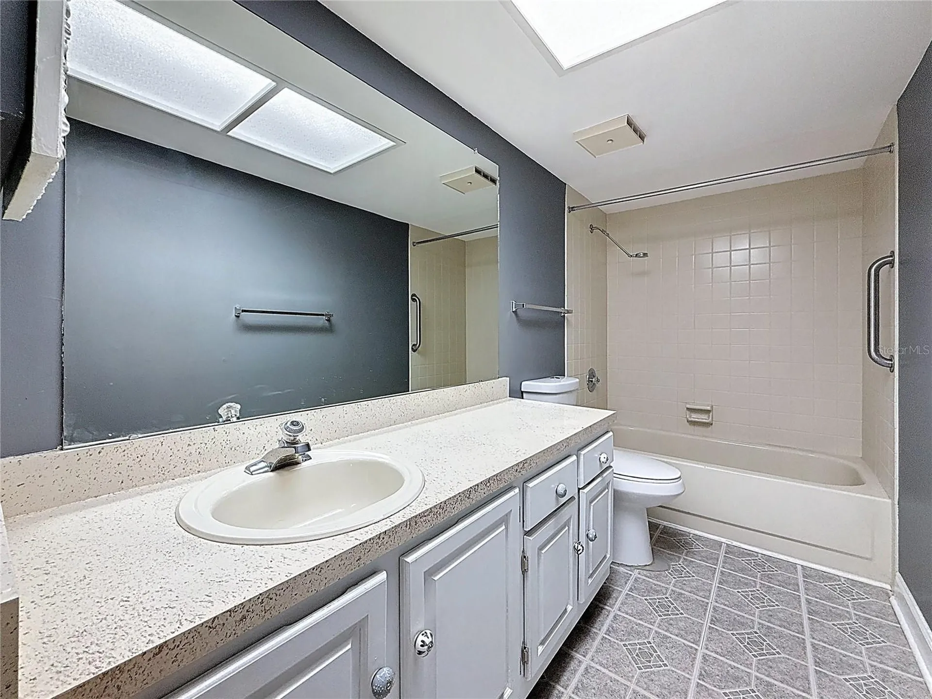 2591 Countryside Boulevard Clearwater FL 33761