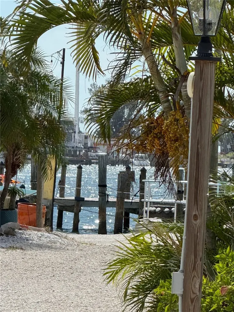 Cortez FL 34215