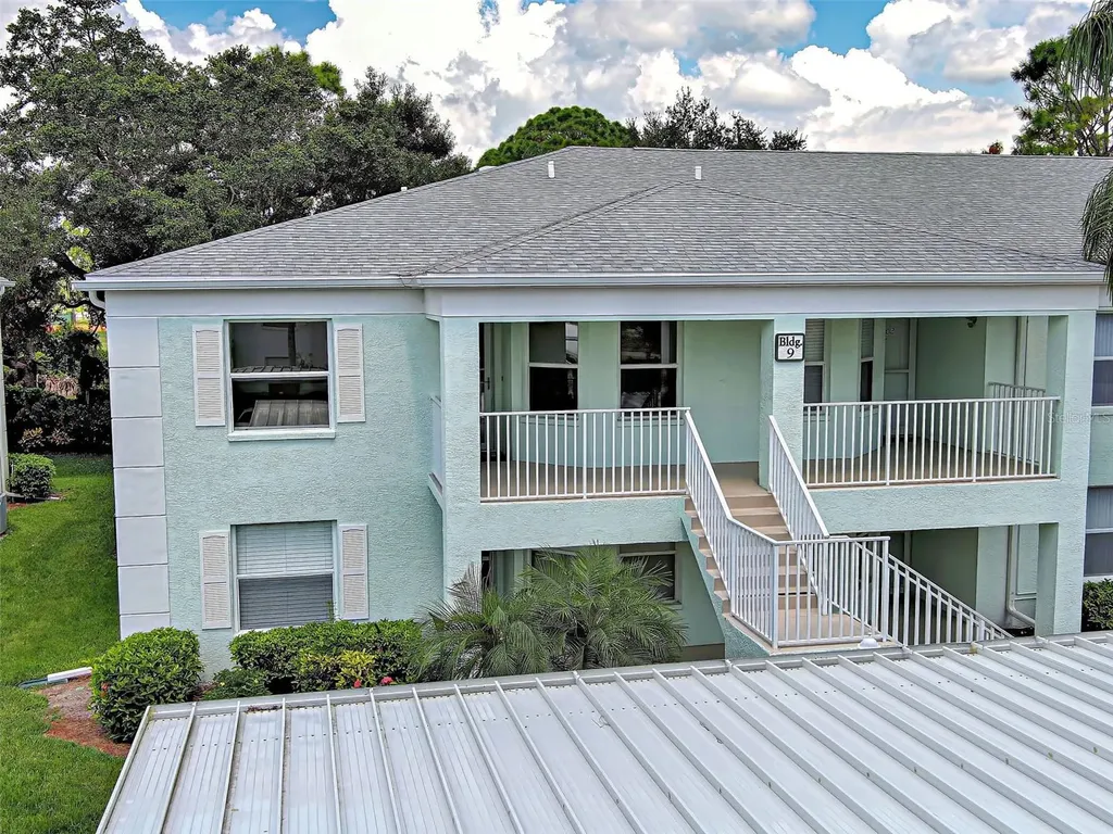 5725 Greenwood Avenue North Port FL 34287