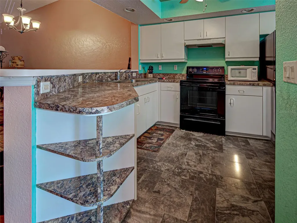 5725 Greenwood Avenue North Port FL 34287