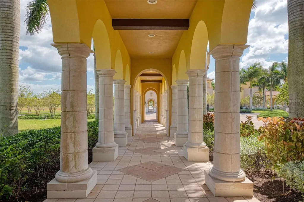 20392 Lagente Circle Venice FL 34293