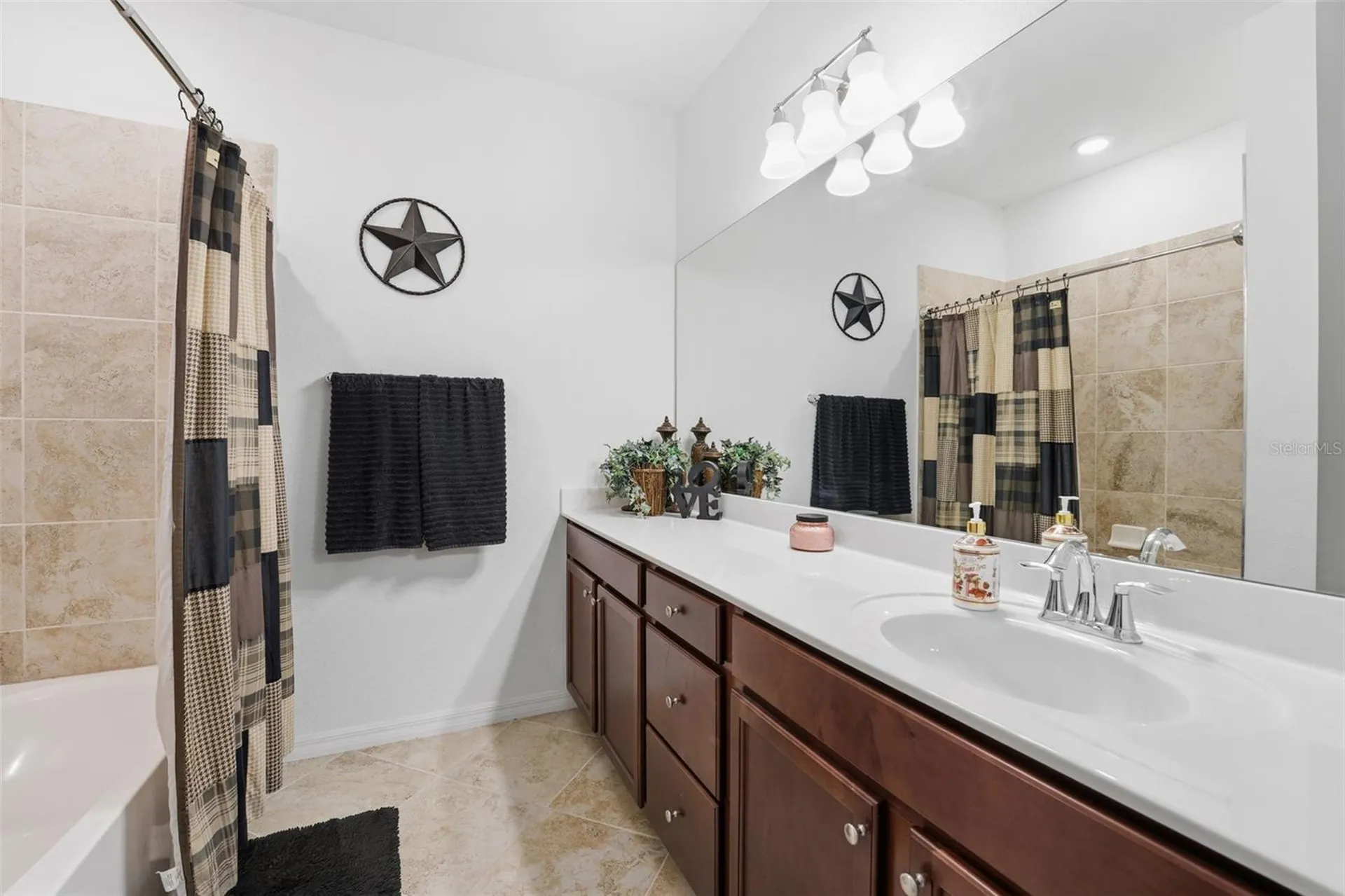 20392 Lagente Circle Venice FL 34293