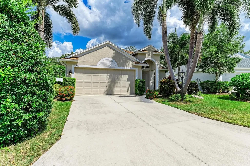 6259 Tassleflower Trail Lakewood Ranch FL 34202