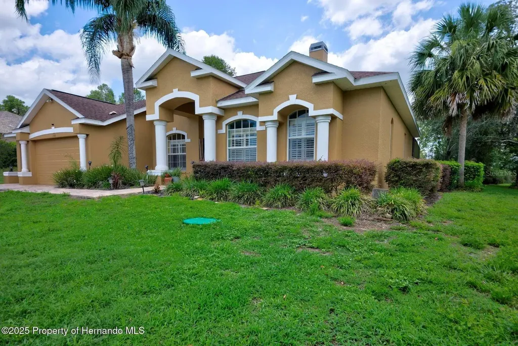 11422 Warm Wind Way Weeki Wachee FL 34613