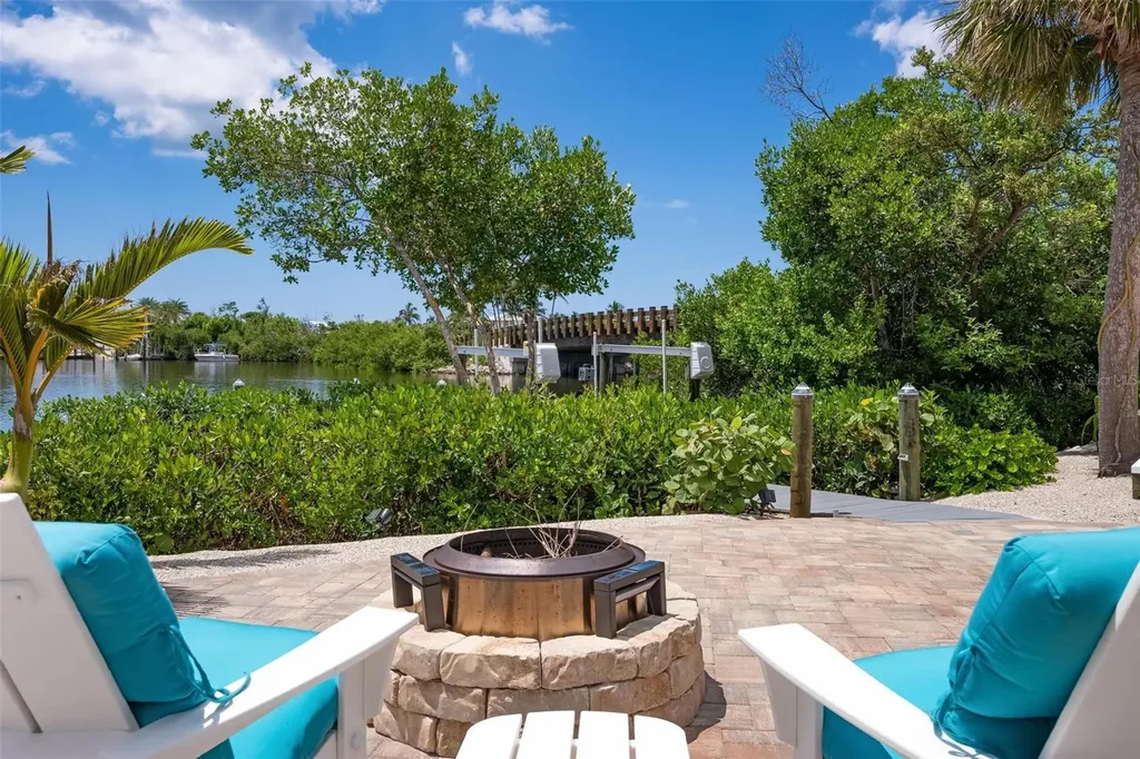 51 N Gulf Boulevard Placida FL 33946