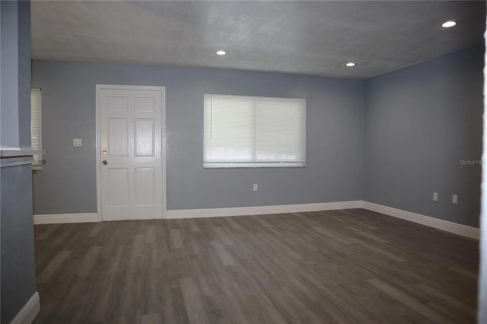 350 79th Avenue N St Petersburg FL 33702