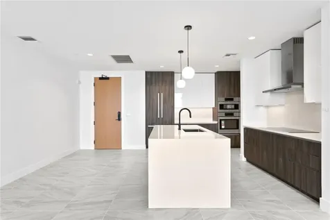 777 3rd Avenue N St Petersburg FL 33701