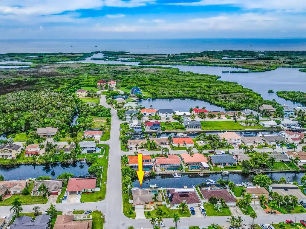 9811 San Mateo Way Port Richey FL 34668