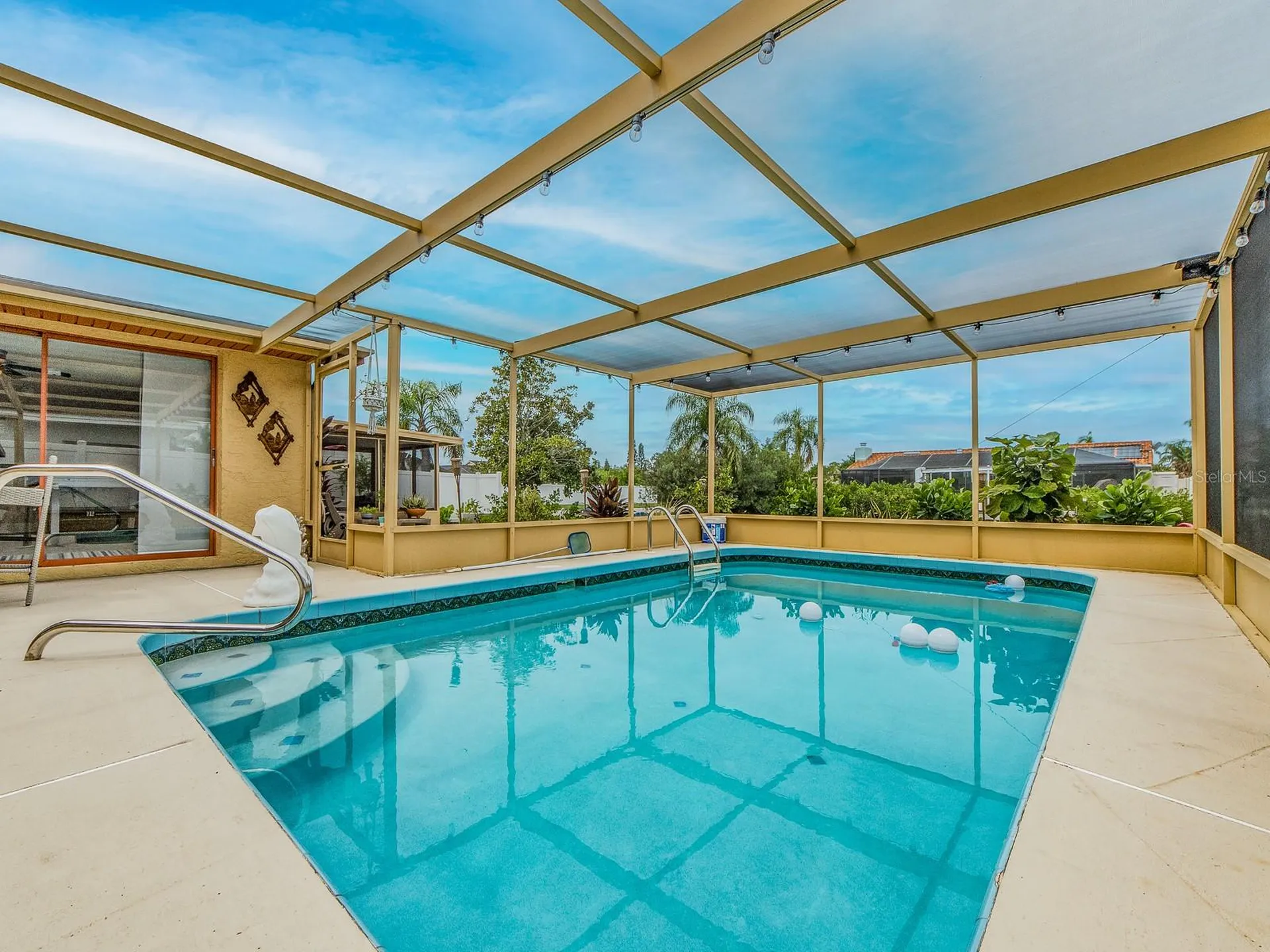 9811 San Mateo Way Port Richey FL 34668