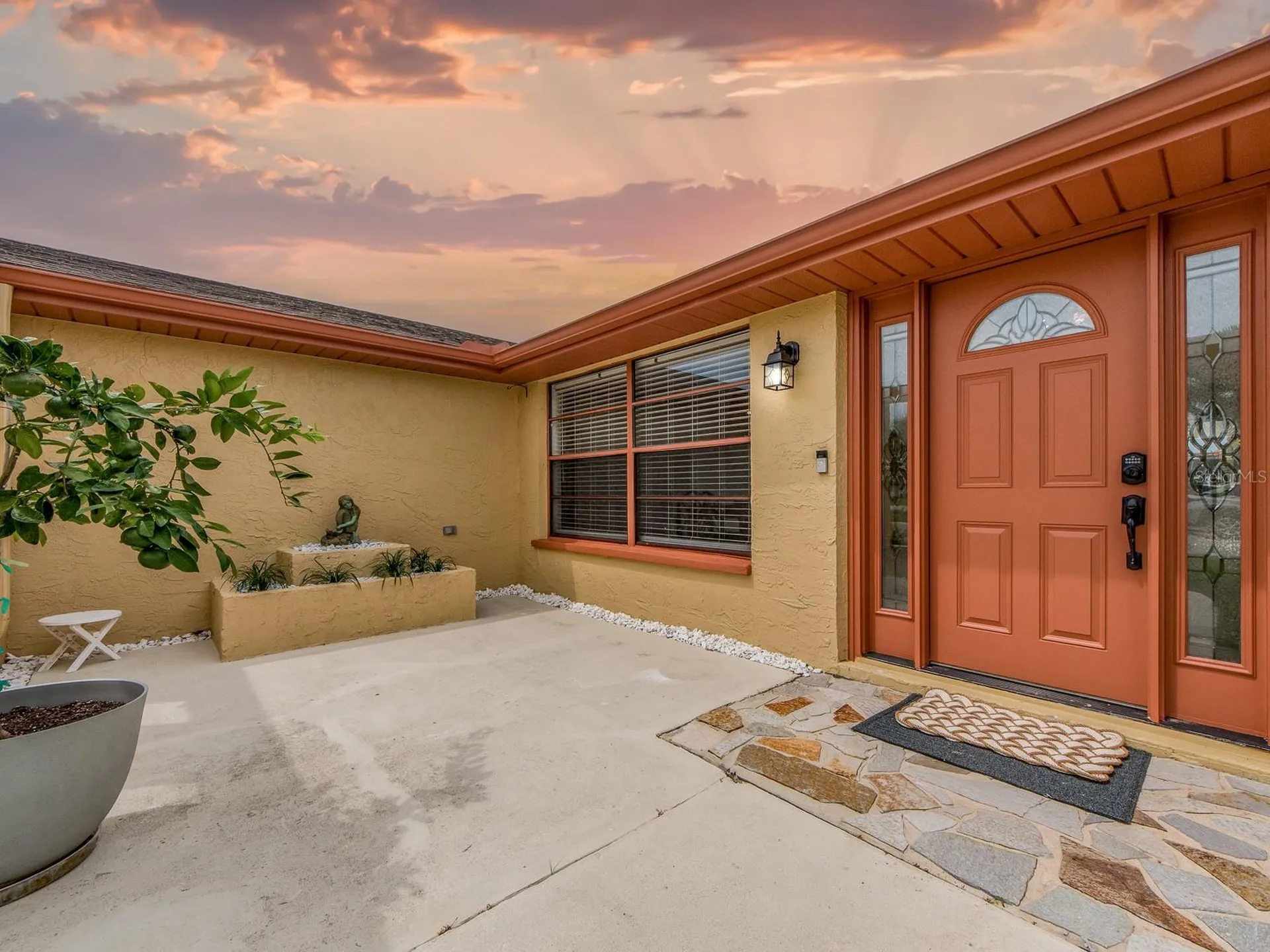 9811 San Mateo Way Port Richey FL 34668
