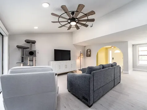 9811 San Mateo Way Port Richey FL 34668