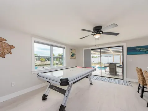 9811 San Mateo Way Port Richey FL 34668
