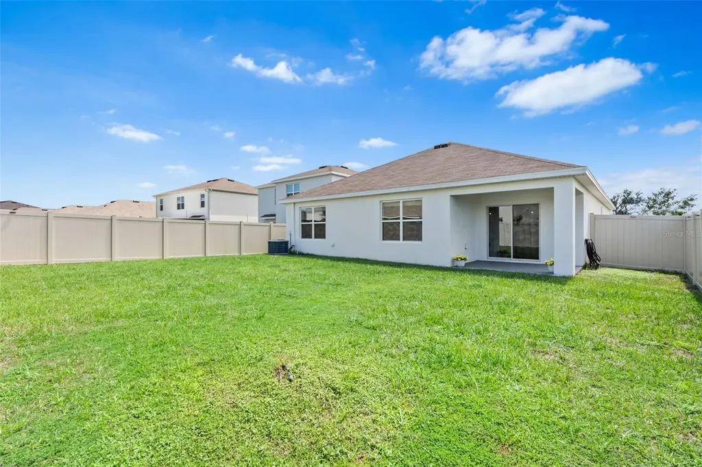 33471 Hamilton Hill Lane Wesley Chapel FL 33545