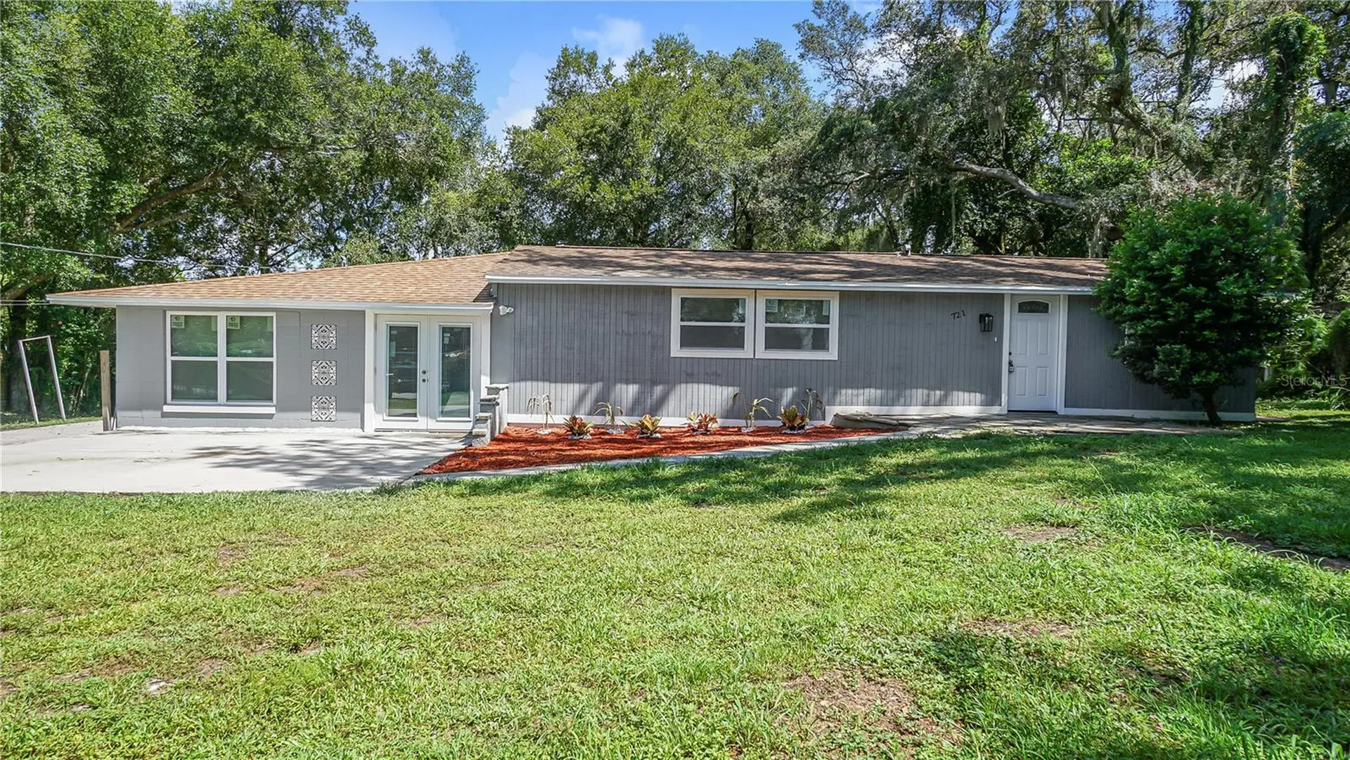 721 E 13th Street Apopka FL 32703