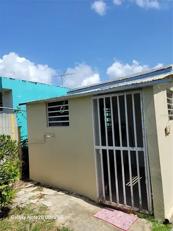 Alturas De Rio Grande NE Calle 24 Rio Grande PR 00745