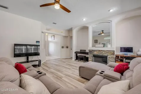 1773 Arash Circle Port Orange FL 32128