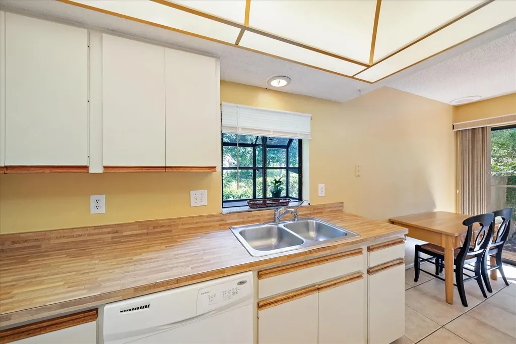 4549 Winston Lane N Sarasota FL 34235