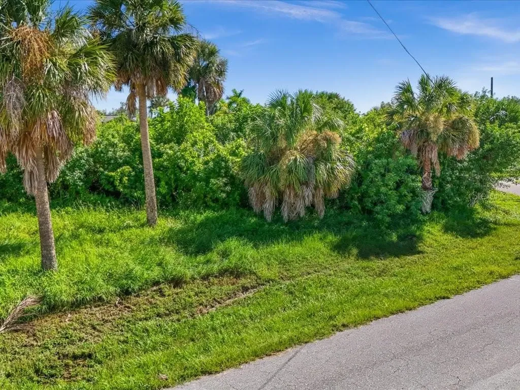 18443 Briggs Circle Port Charlotte FL 33948