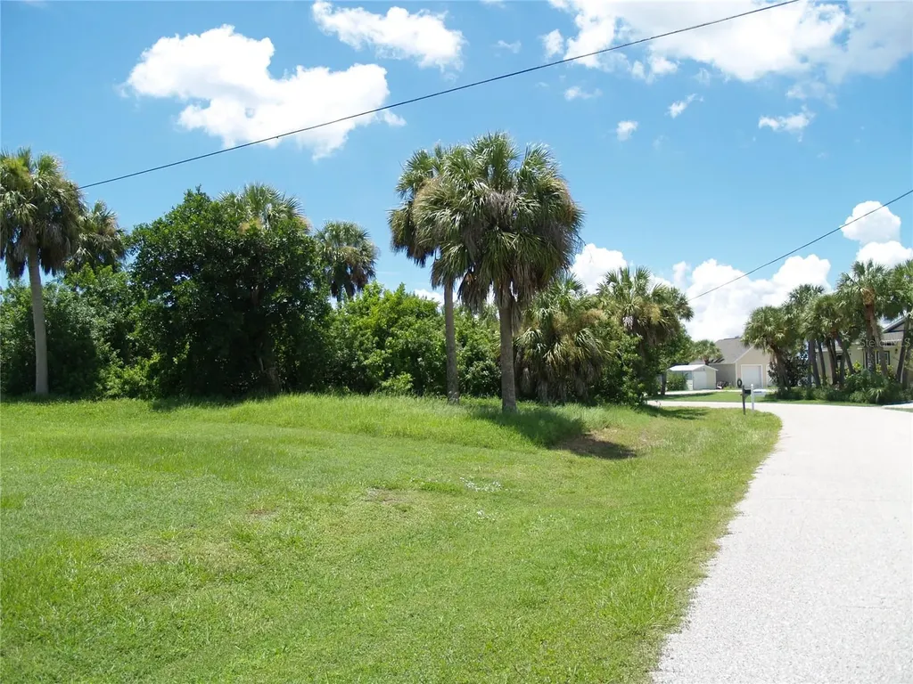 18443 Briggs Circle Port Charlotte FL 33948