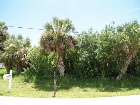 18443 Briggs Circle Port Charlotte FL 33948