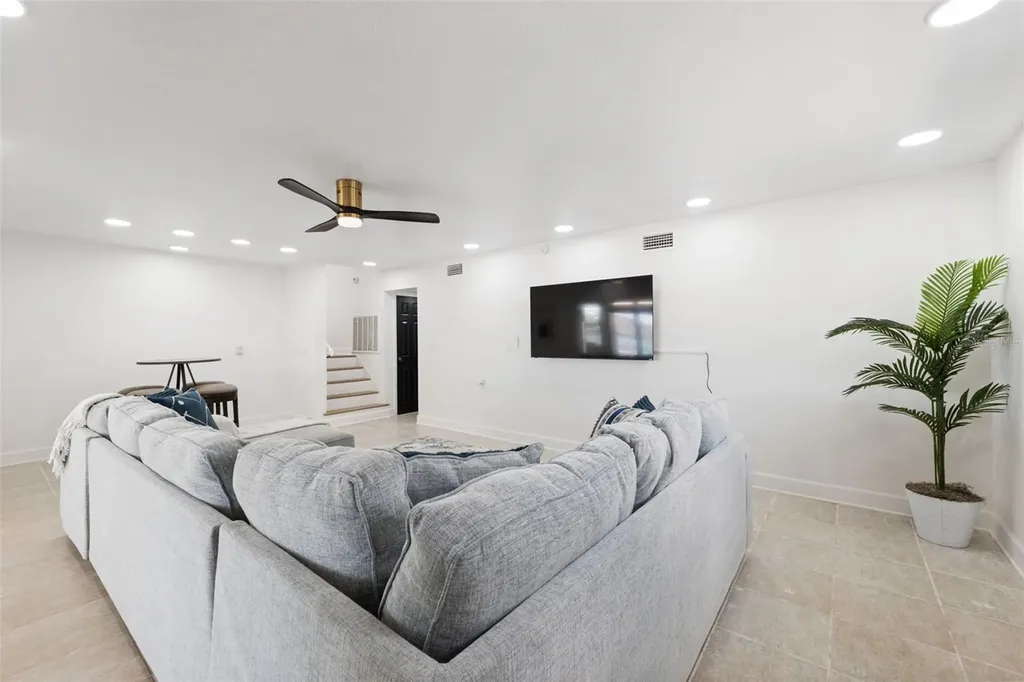 900 79th Street S St Petersburg FL 33707